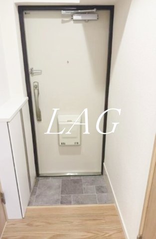 玄関　玄関です。