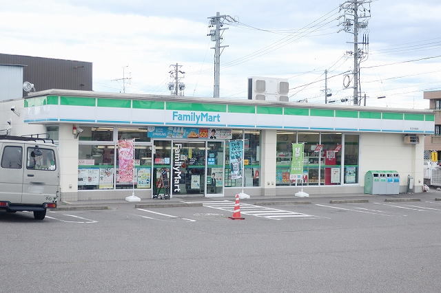 コンビニ　ファミリーマート可児今渡店（コンビニ）まで624m