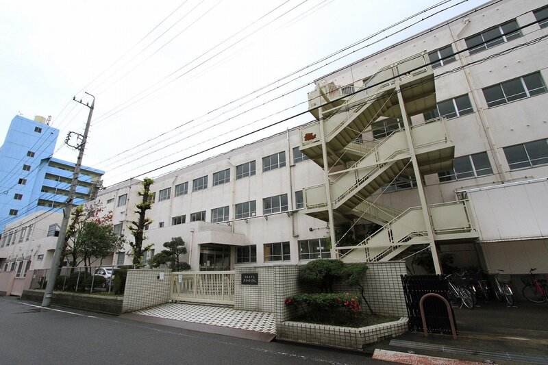小学校　名古屋市立大和小学校（小学校）まで418m