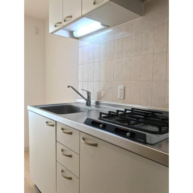 キッチン　※同タイプ別部屋写真