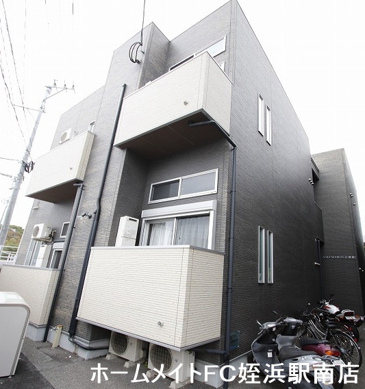 建物外観　★ペット可のメゾネット！お早めに！★