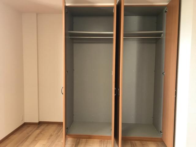 収納　クローゼット