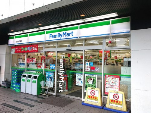 コンビニ　ファミリーマート 北朝霞駅東店（コンビニ）まで672m