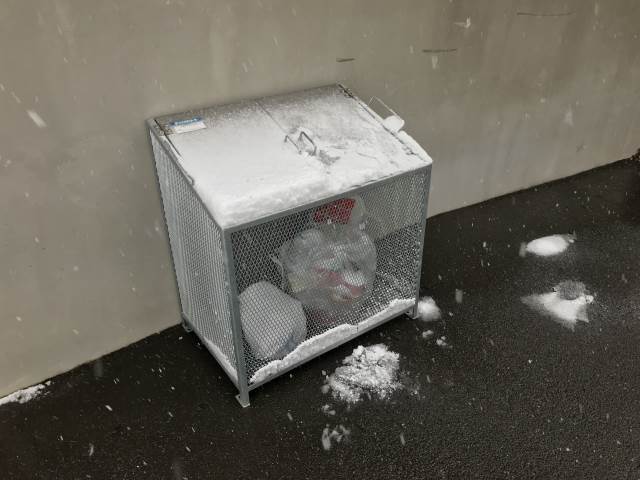 その他共有部分　専用ゴミ置き場です♪