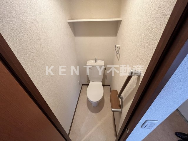 トイレ　清潔感のあるトイレです