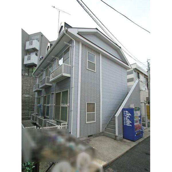 レオパレスこうべ山手の外観写真