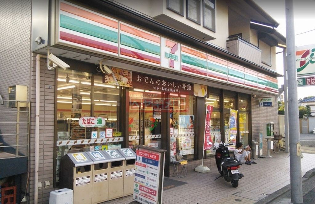 コンビニ　セブンイレブン三ツ池店（コンビニ）まで370m