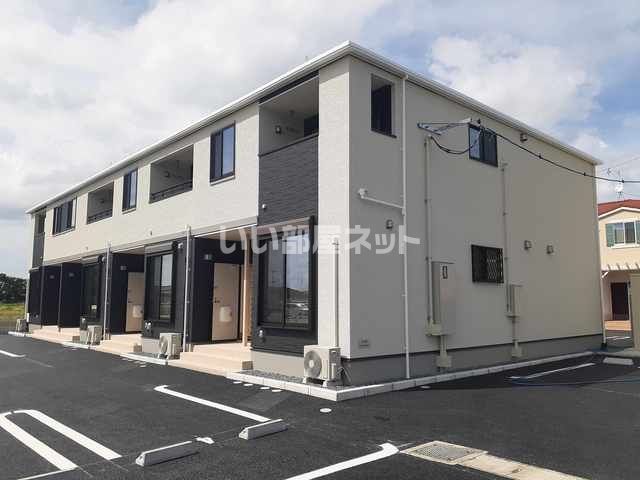 ＪＲ鹿児島本線 玉名駅 バス乗車時間：20分 最寄りバス停で下車 徒歩25分 築6年