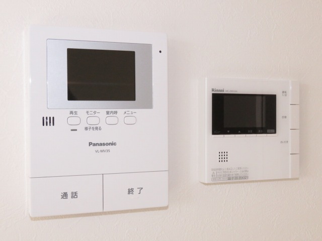 セキュリティ　女性でも安心な録画機能付きＴＶモニターホン☆