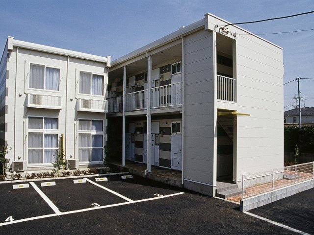 レオパレスT&Sの外観写真