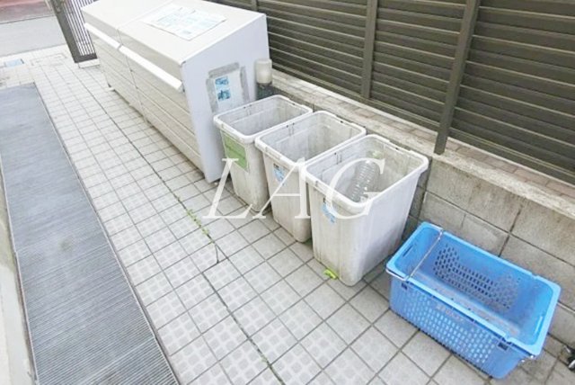 その他共有部分　共有ゴミ置き場です。
