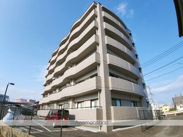 プレシャスコートの外観写真