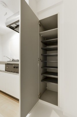 玄関　別部屋参考写真となります