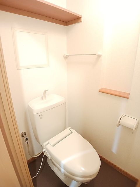 ウルー アンジュIのトイレ写真