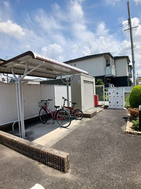 ウルー アンジュIの外観写真
