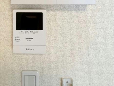 セキュリティ　TVモニター付きインターホン