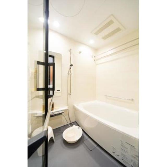 バス・シャワールーム　※写真は同タイプ住戸です。