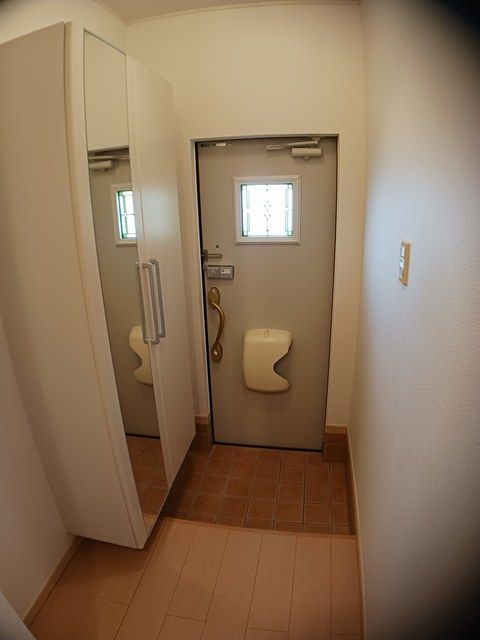 サン・ヴィラ Aの玄関写真