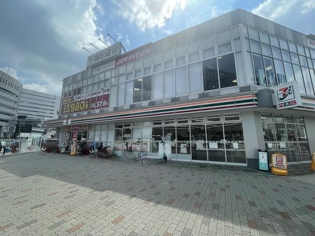 コンビニ　セブンイレブン名古屋太閤通４丁目店（コンビニ）まで219m