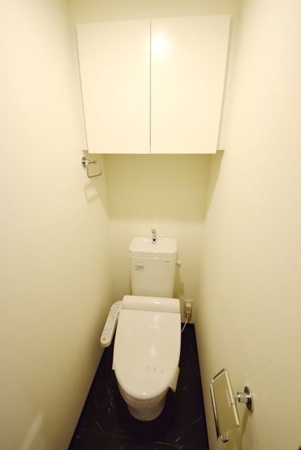 ラクラス月島のトイレ写真