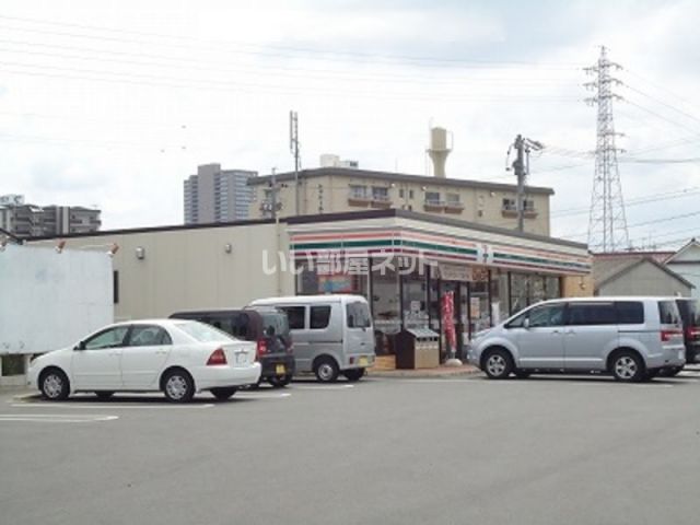 コンビニ　セブンイレブン岡崎八帖北町店（コンビニ）まで1877m