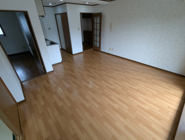 エントピアの居間写真