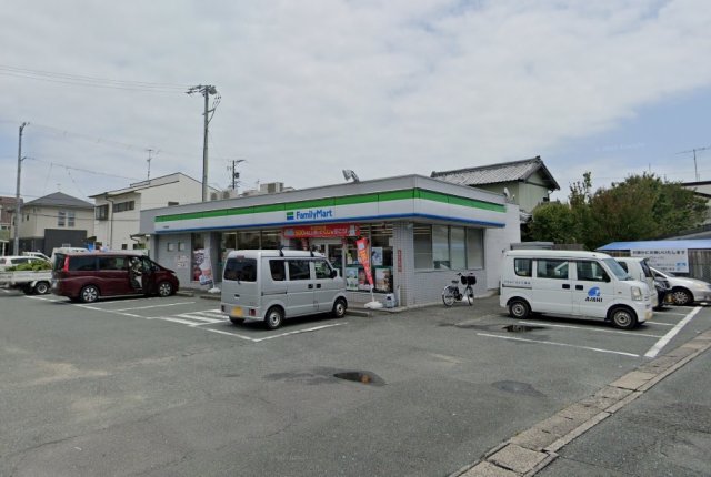 コンビニ　ファミリーマート　浜松蜆塚店（コンビニ）まで500m