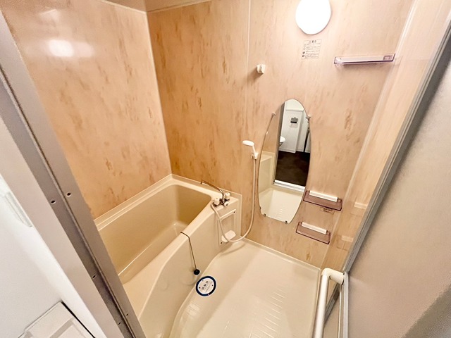 URBAN FLATS江坂の風呂写真