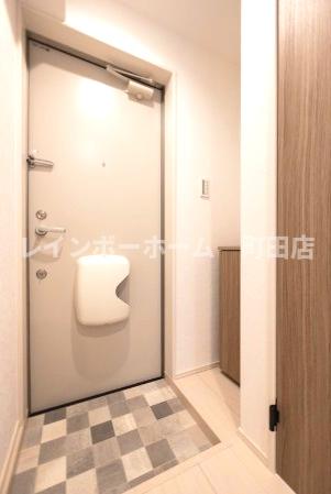 玄関　同施工会社参考写真