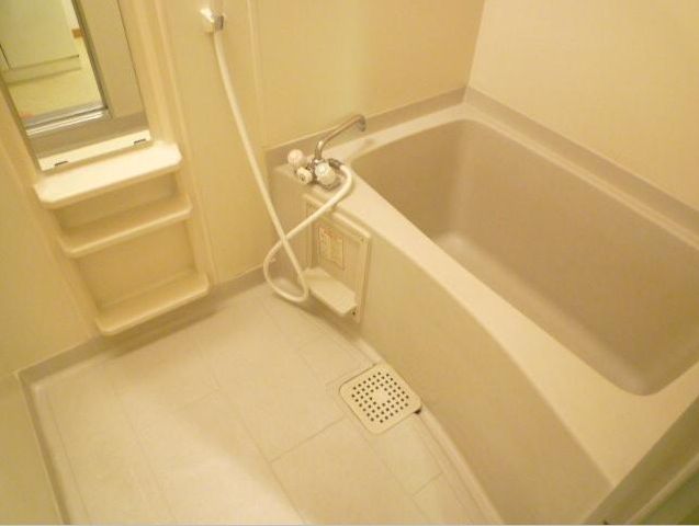 ハイクレスト喜沢南マンションの風呂写真