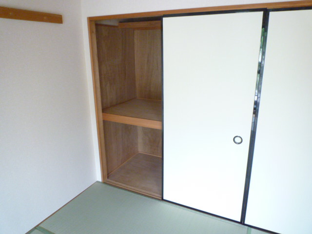 ハイクレスト喜沢南マンションの内装写真