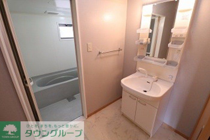 洗面設備　お問合せはタウンハウジングまで！※現地待合わせ相談可能
