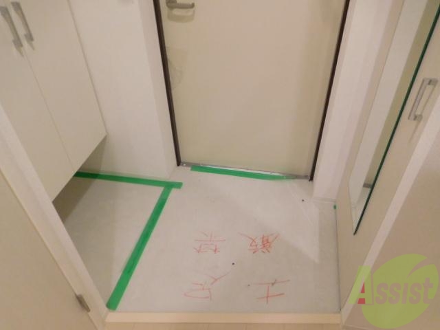 玄関　スッキリとした印象の玄関