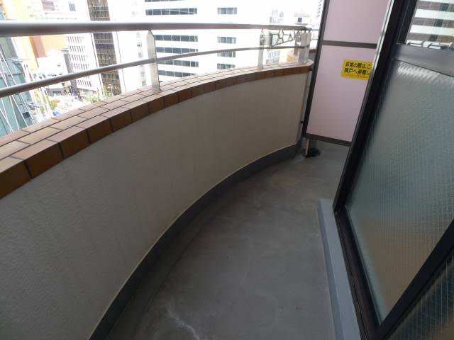 地下鉄東山線 伏見駅 徒歩3分 13階建 築37年の内装写真