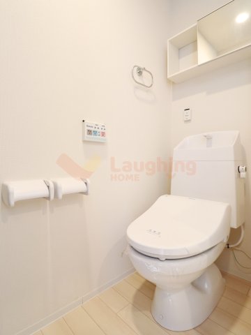 トイレ　清潔感のあるトイレです