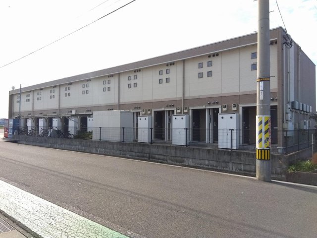 レオネクストトヨハラの外観写真