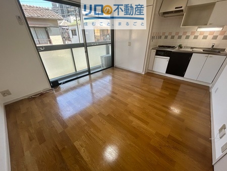 ウィンディ つかしん西の居間写真