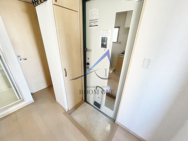 玄関　玄関です。
