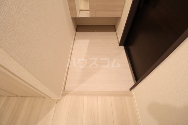 グレイス三郷の玄関写真