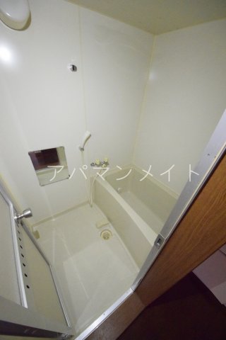バス・シャワールーム　日々の疲れを癒すお風呂付です