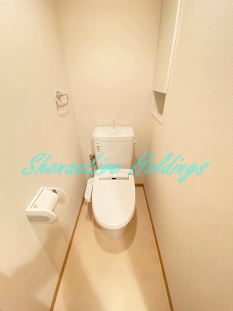 トイレ　清潔感のあるトイレです