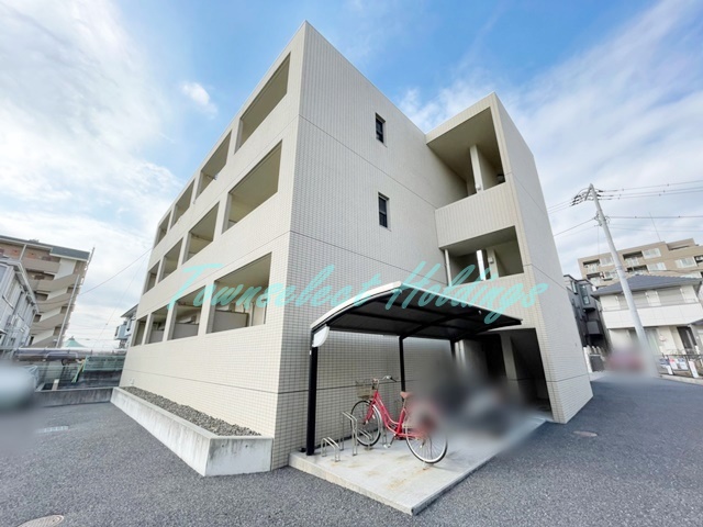 建物外観　鉄筋コンクリートマンションで防音面も安心♪
