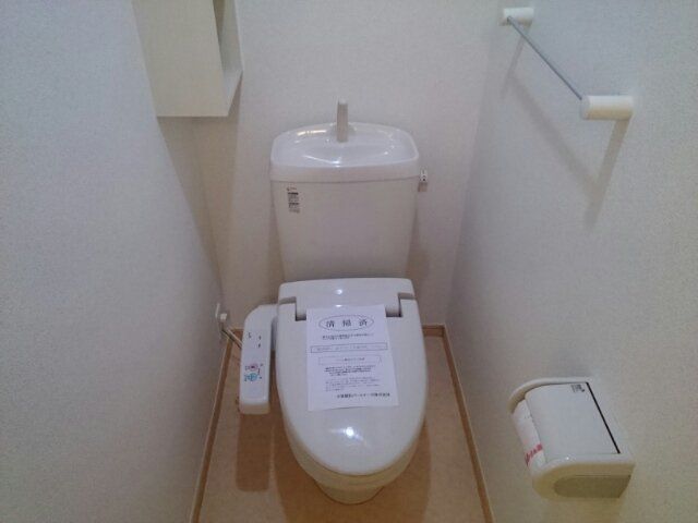 トイレ　トイレ