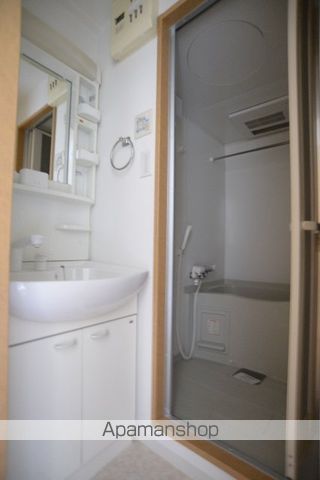 グラビスコート紙屋町の内装写真