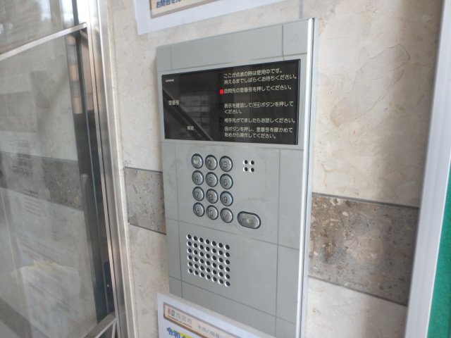 その他　オートロックで安心