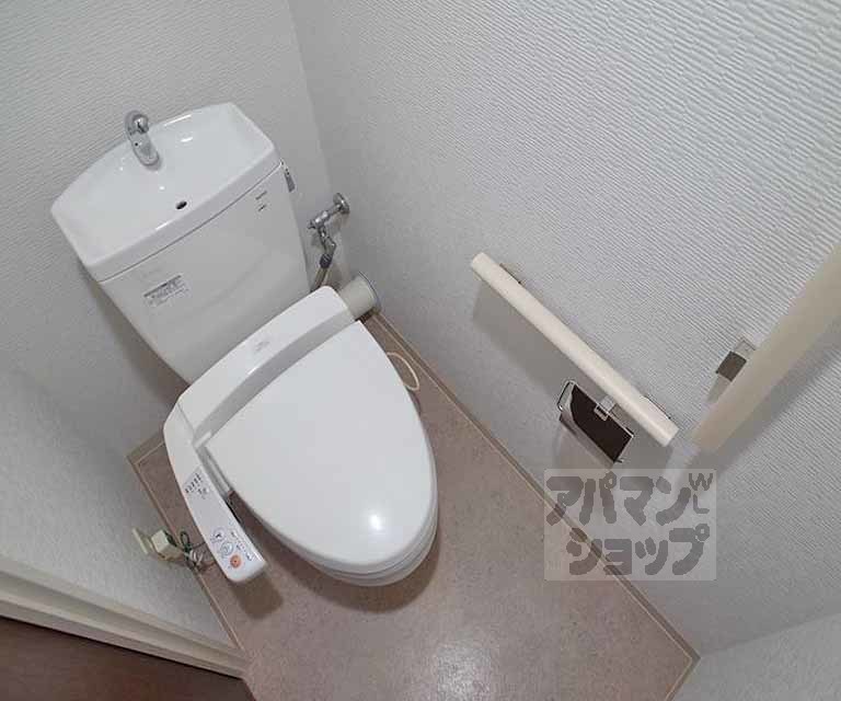 イニシア京都一乗寺のトイレ写真