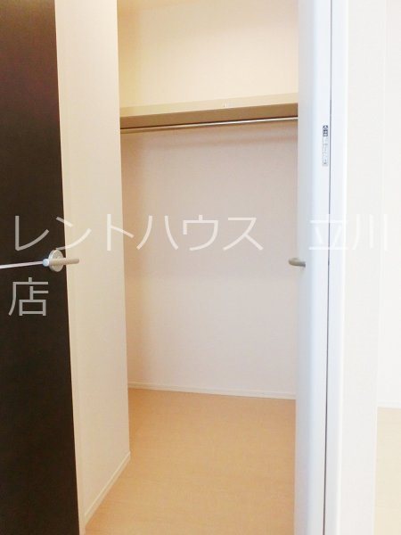収納　同建物参考写真