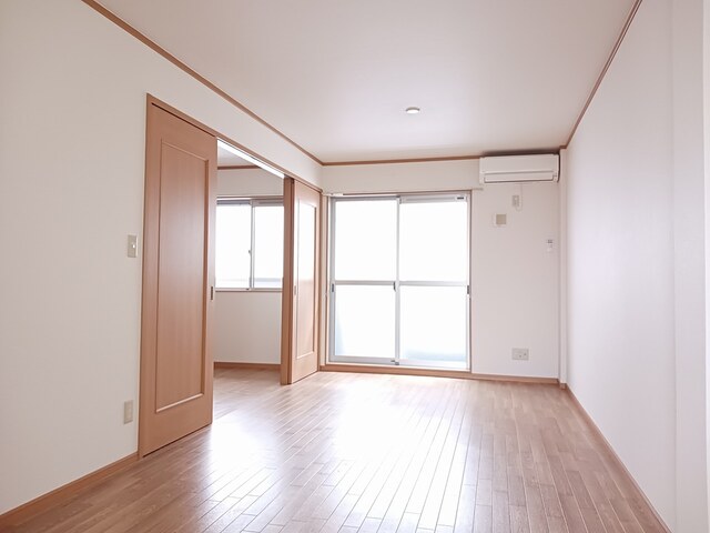 セトルIの居間写真