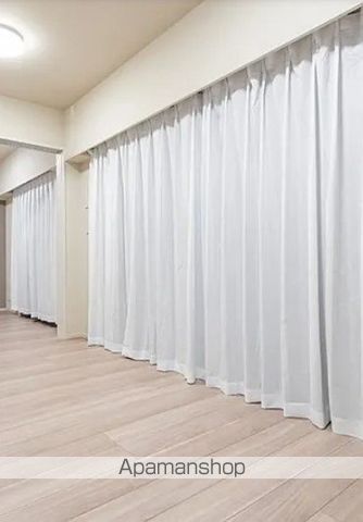 デュオフラッツ台東三ノ輪の居間写真