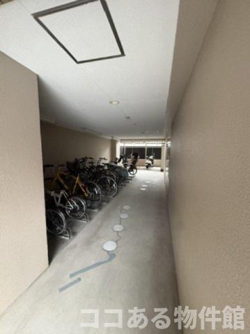 駐車場　駐輪場